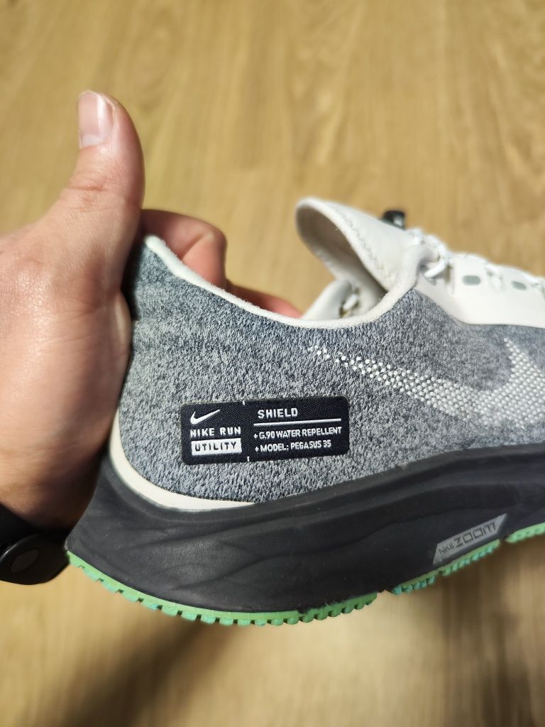 Кросівки Nike Pegasus 35 Shield 26см