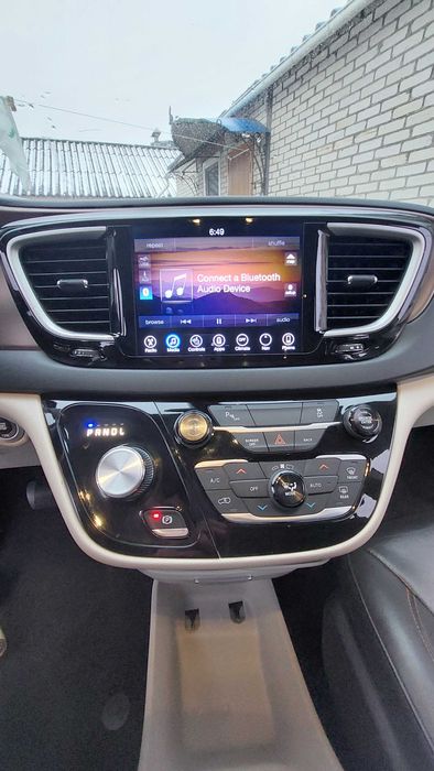 Chrysler Pacifica