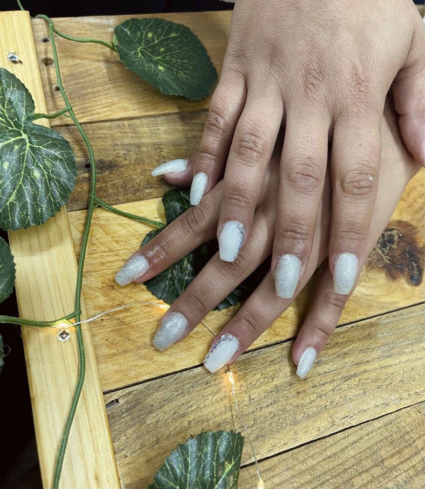 Unhas de gel/ Verniz gel / Estética