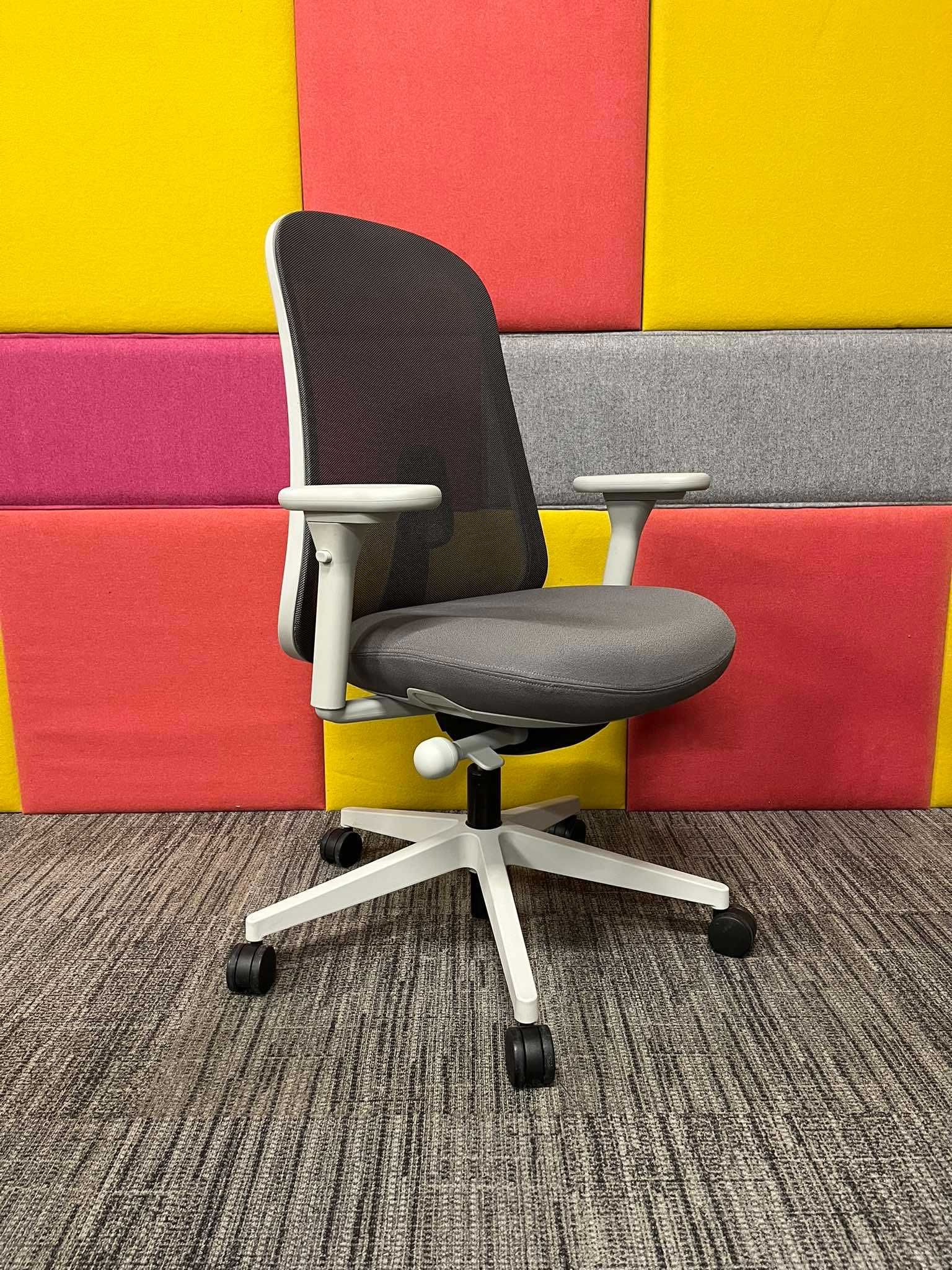 Fotel biurowy obrotowy ergonomiczny Herman Miller Lino jak nowy!