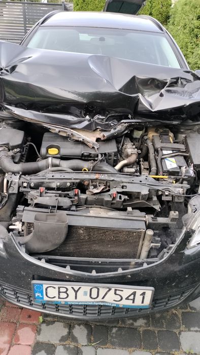 Opel Astra J 2011
