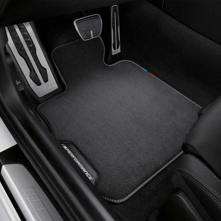 Нові оригінальні коврики BMW BMW X5, X7 ,F15, E70, G05, G06 G07 велюр