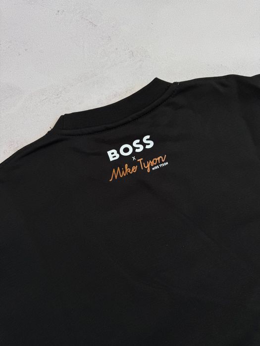 Світшот Boss x Mike Tyson