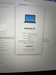 Продам MacBook air 8/128 состояние илеалоное