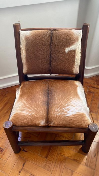 Cadeira de Pele de Vaca AREA STORE