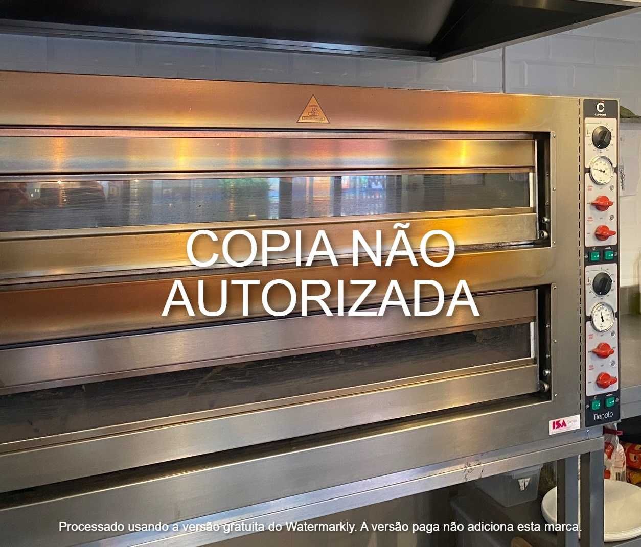 Forno para Pizza Cuppone Tiepolo 6 + 6 com Estrutura de Apoio em Inox
