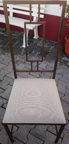 Vende-se cadeiras antigas