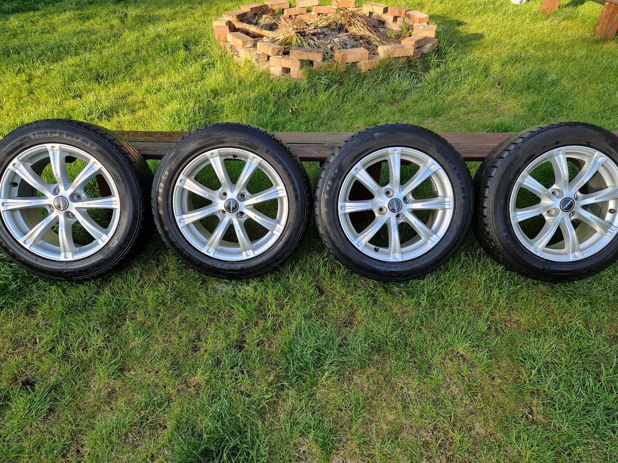 Alufelgi BORBET 4x100 z oponami po 6mm