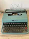 Máquina de Escrever  ***  Olivetti