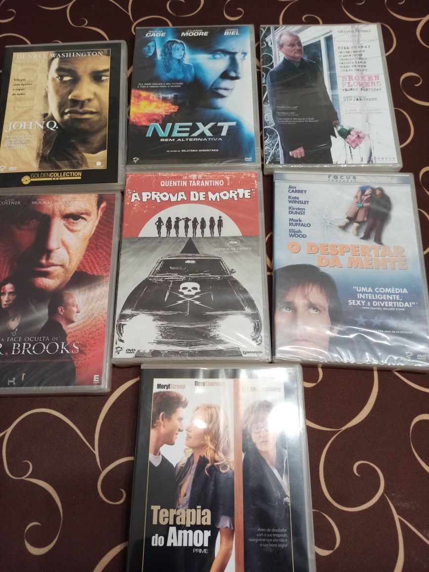 DVDs de filmes novos embalados