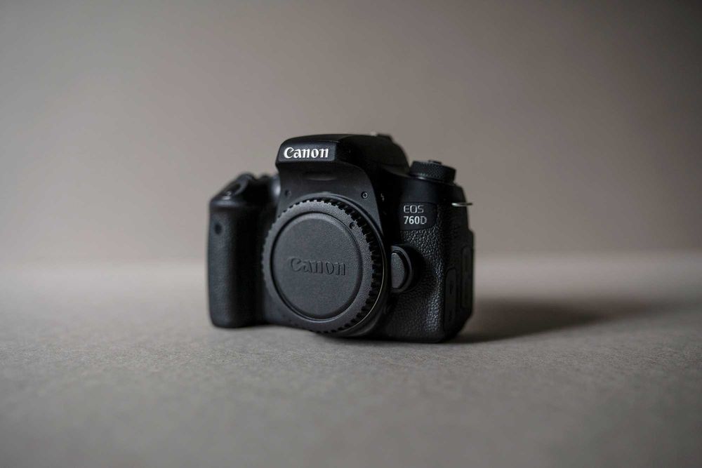 Canon eos 760d body