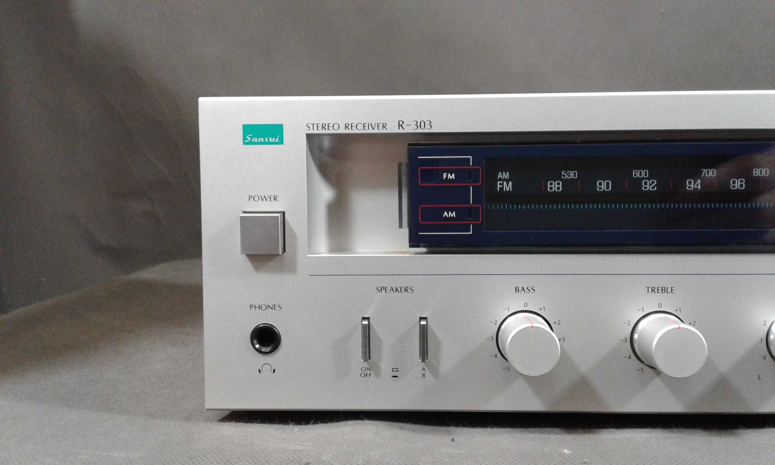 SANSUI R-303,amplituner stereo vintage