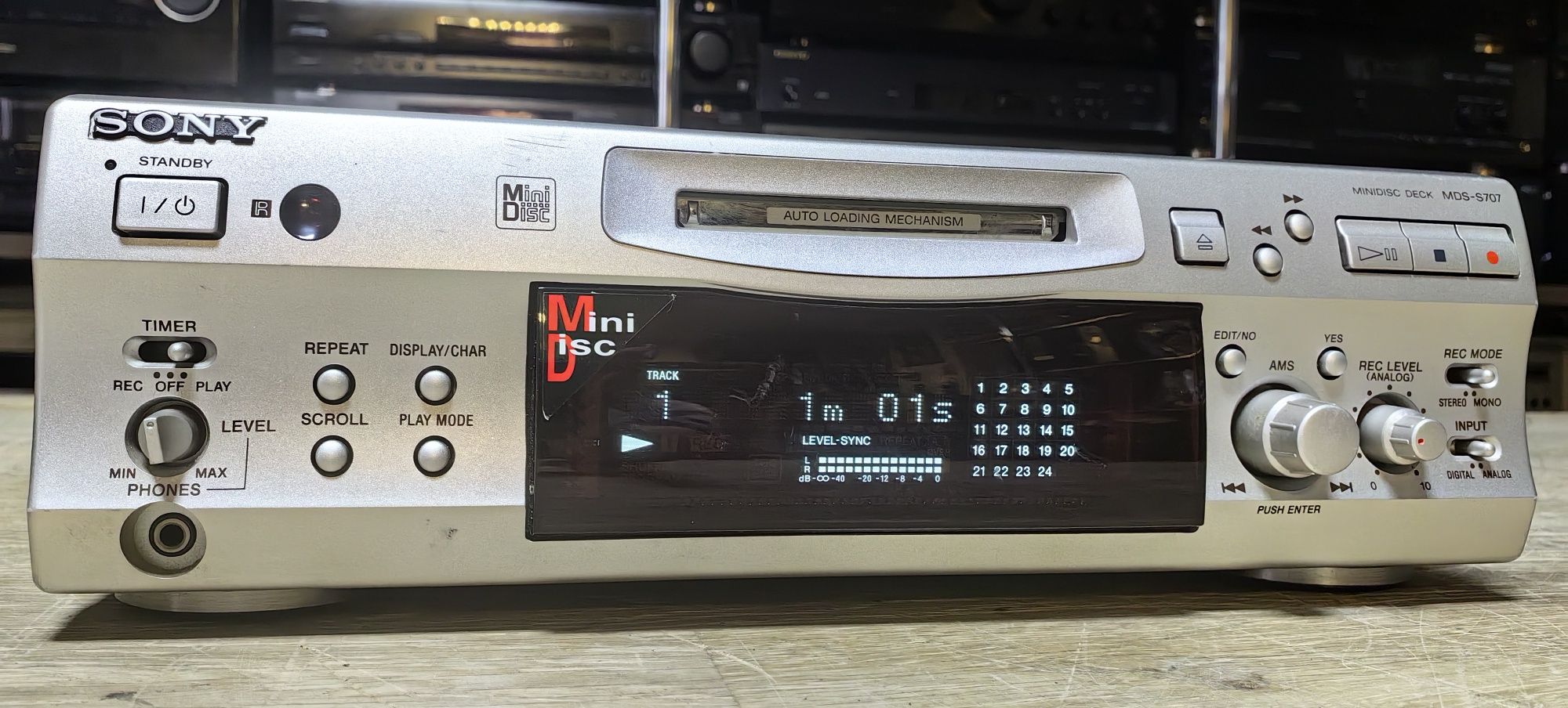 MD-програвач Sony MDS-S707