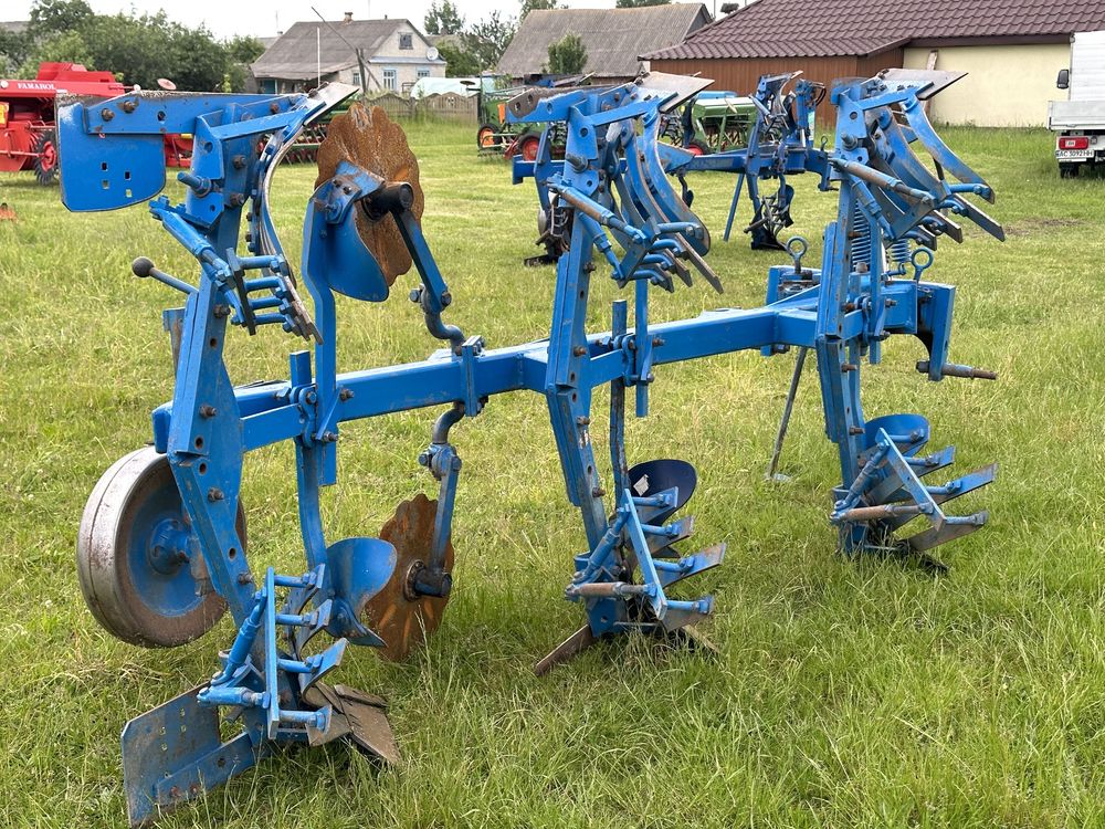 Плуг обротовий Rabe-Werk полосатий / Плуг оборотний Рабе 2+1/Lemken /