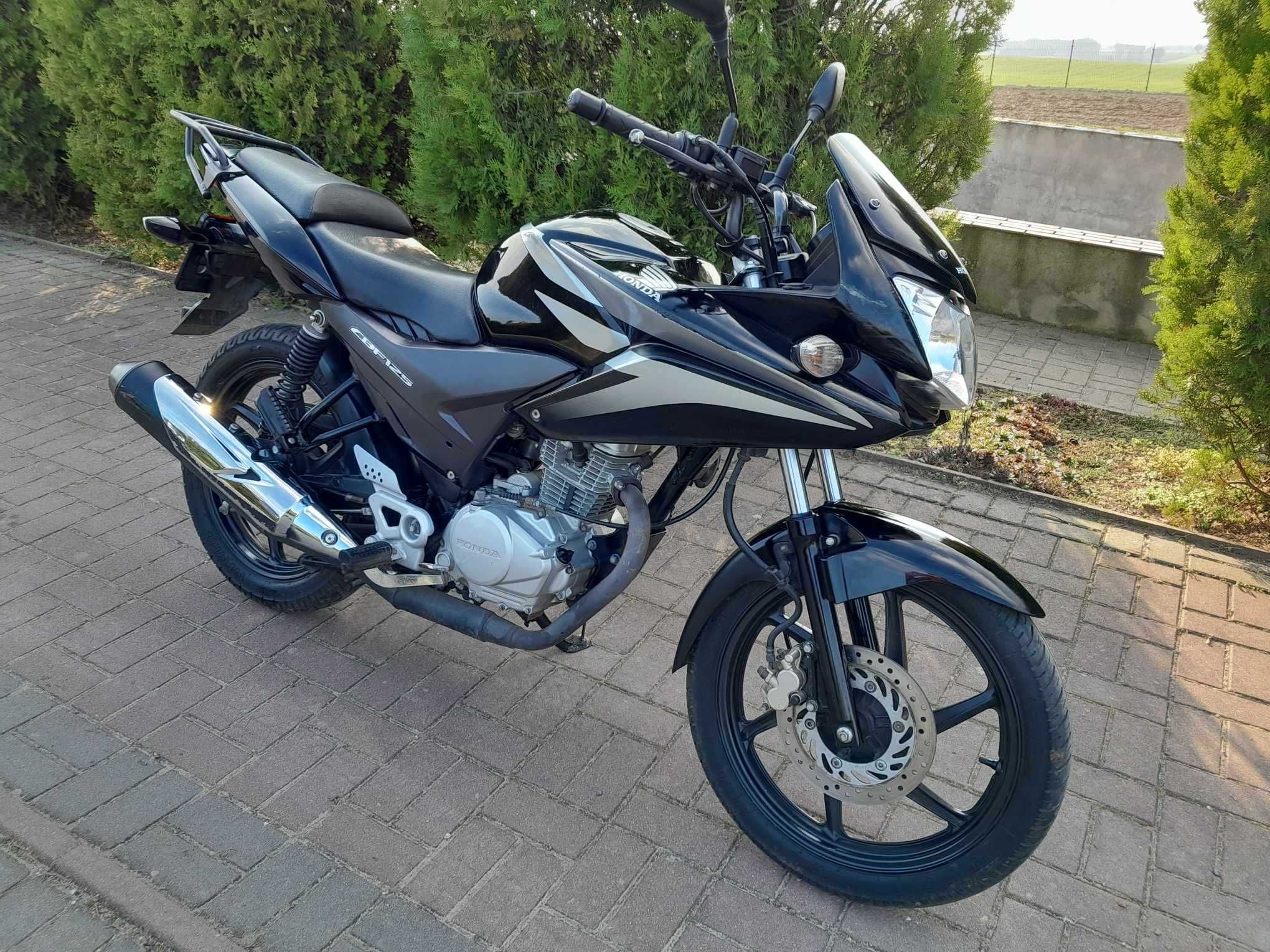 Honda Cbf 125, Bdb stan, Kat A1,B, Do jazdy, Niski przebieg, Kufer