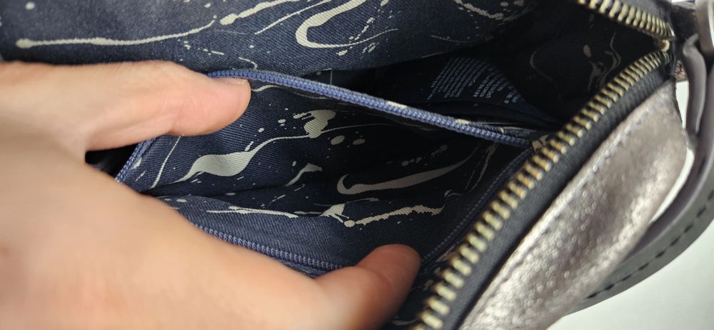 Сумка крос-боді Tommy Hilfiger шкіряна
