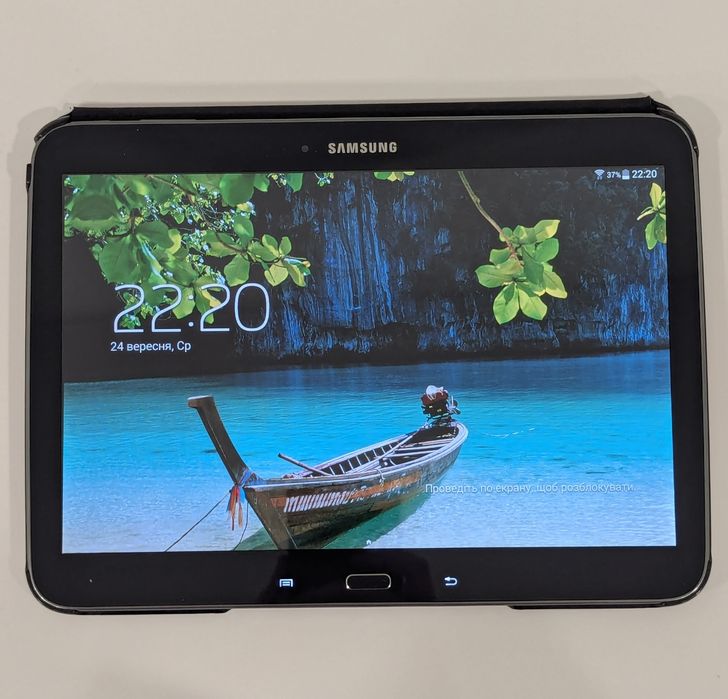 Планшет Samsung Galaxy Tab 3 GT-P5210