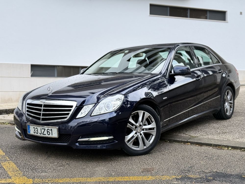 Mercedes-Benz E 220 CDi Avantgarde BlueEfficiency Auto.