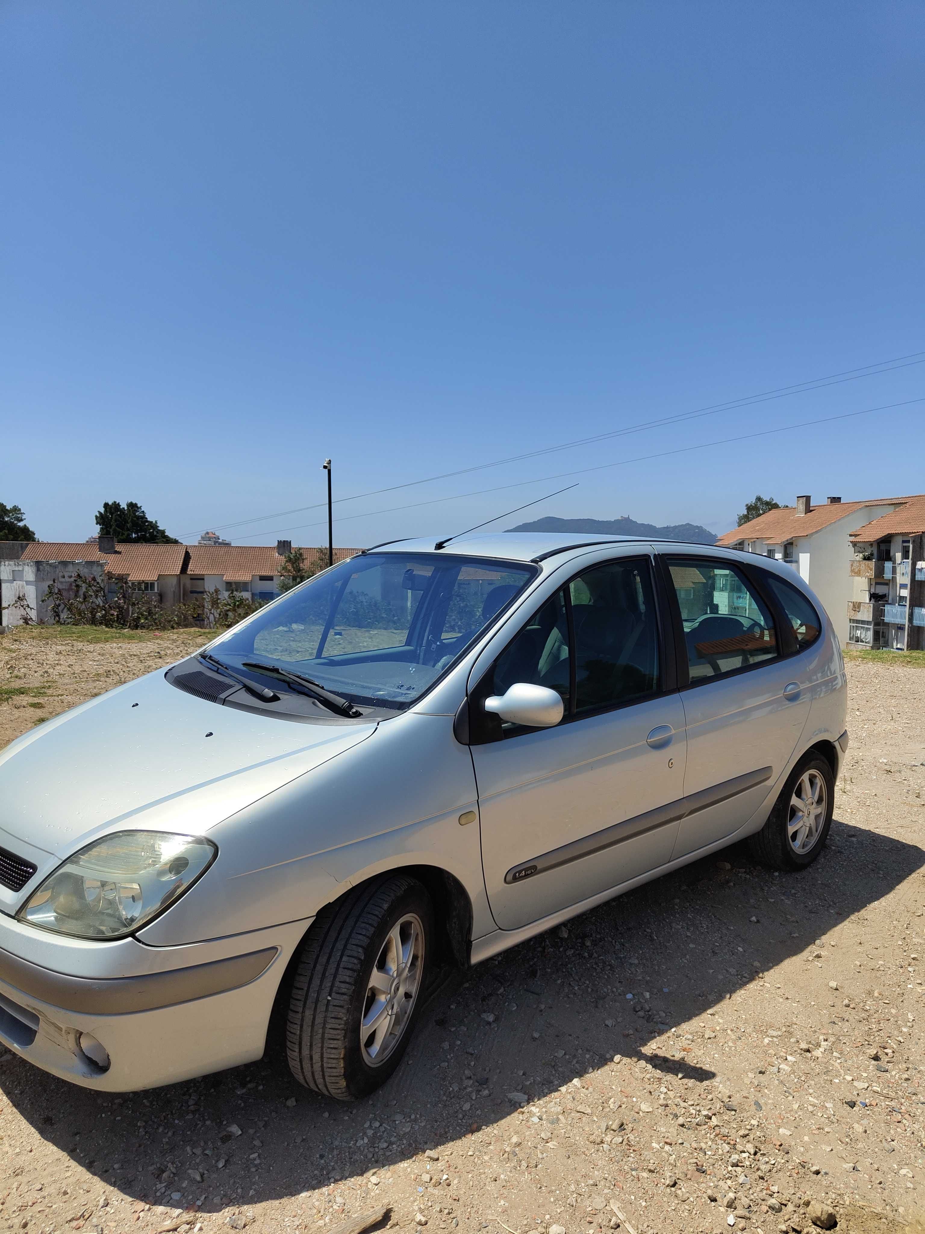 Renault Scenic 1.4 gpl