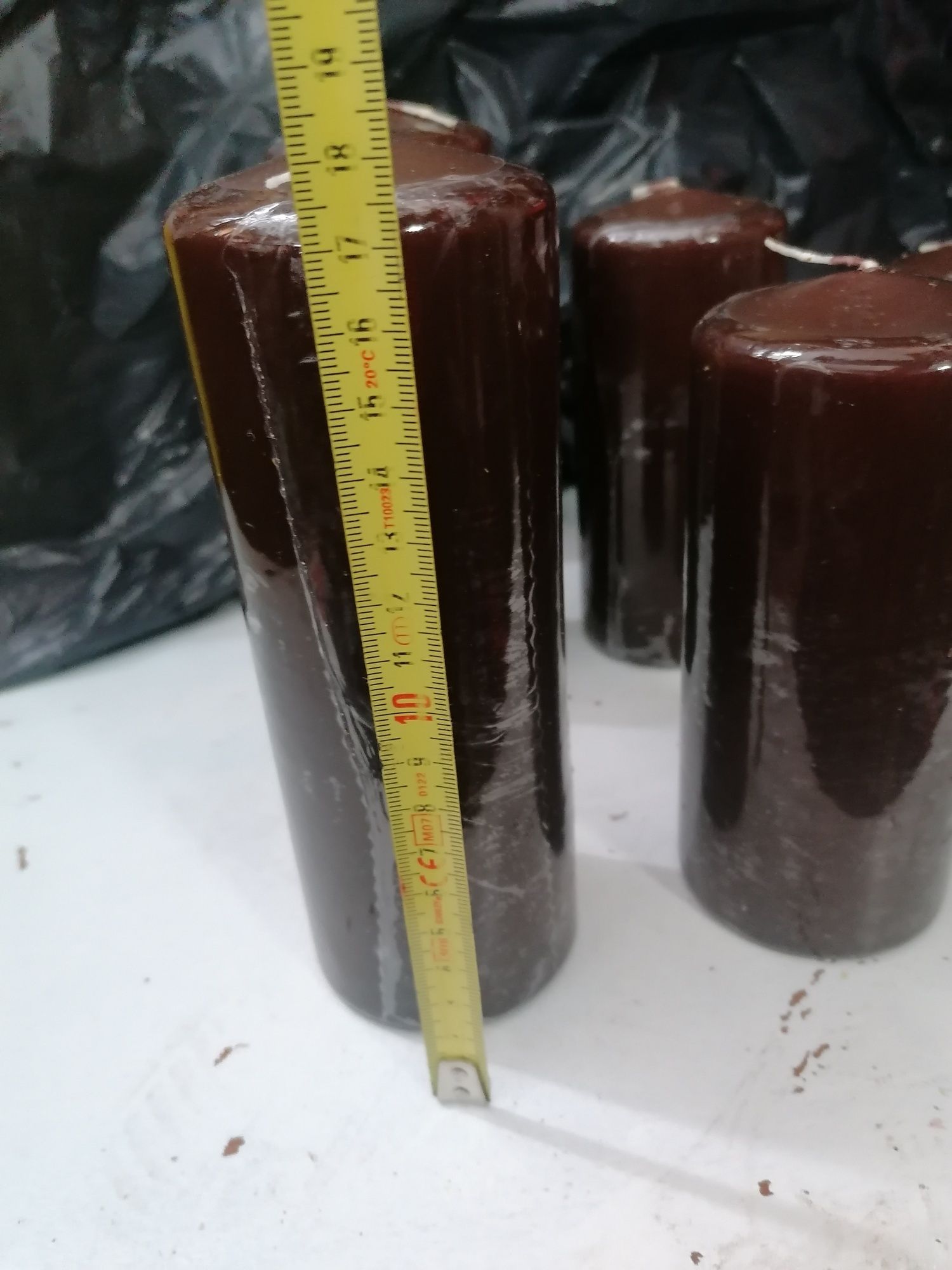 Velas novas para desocupar
