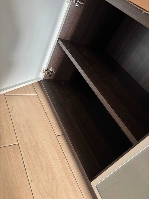 szafka w dobrym stanie