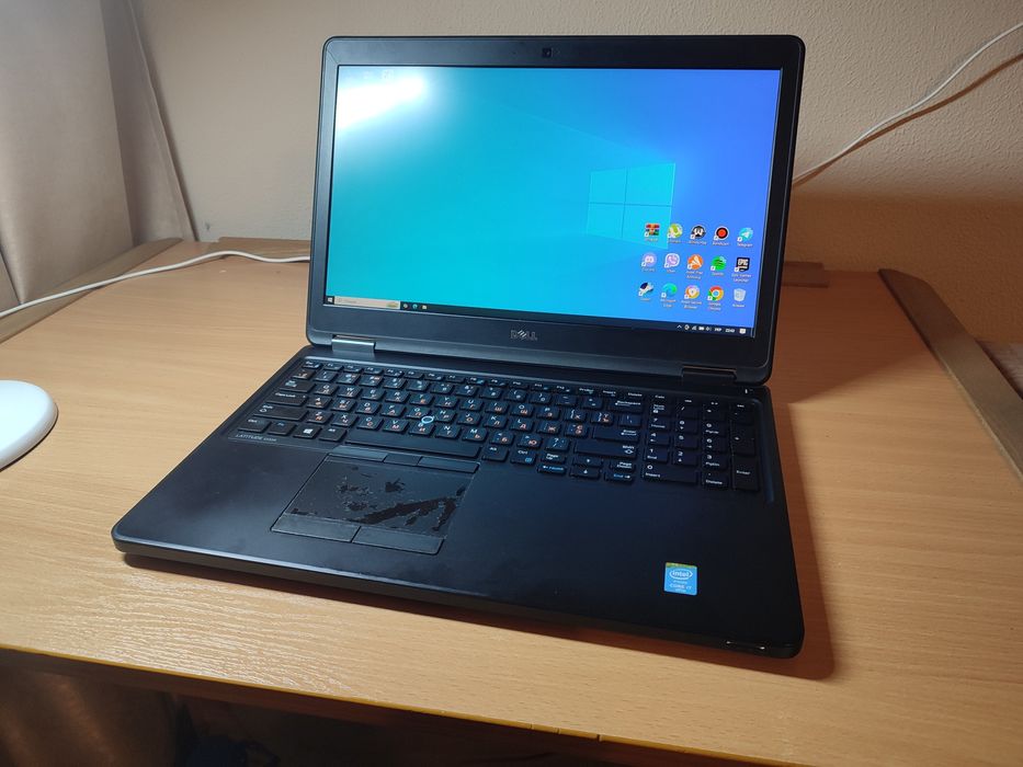 Dell Latitude E5550 15,6"  i7 5600U 2800MHz 16GB 240SSD