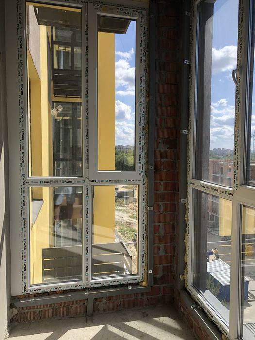 Продам 2х ком в ЖК» Счастливый в Днепре-2 , 44м.кв,право собственности