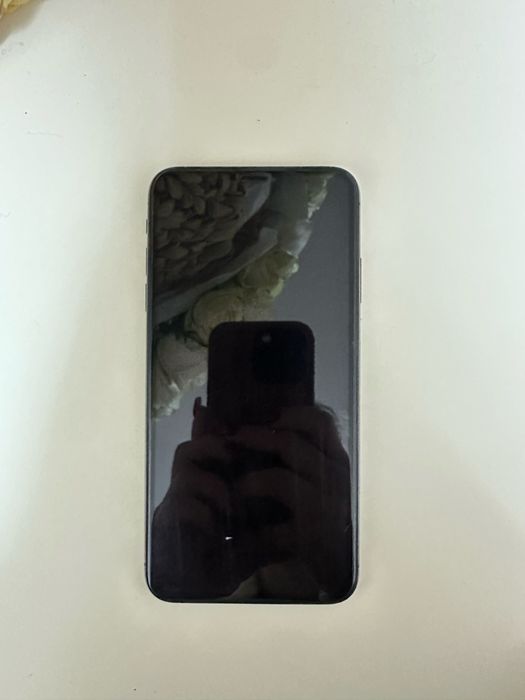 Айфон XS Max на 64 гб