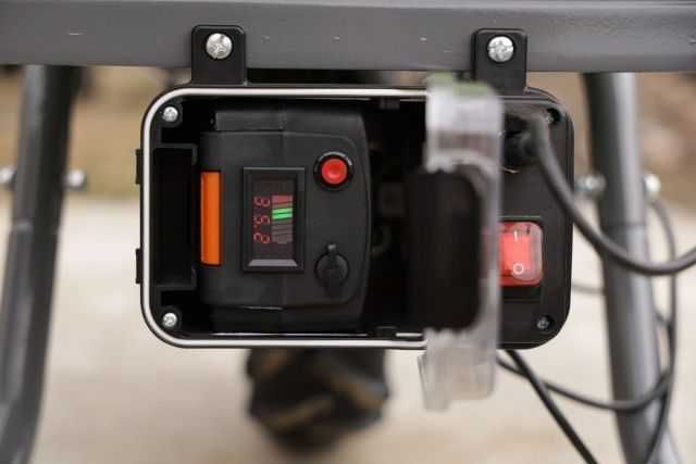 Акумуляторна тачка MAST EWB 150G Садова тачка Будівельна тачка