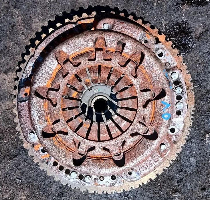 RENAULT TWINGO III 17r 1.0 SPRZĘGŁO