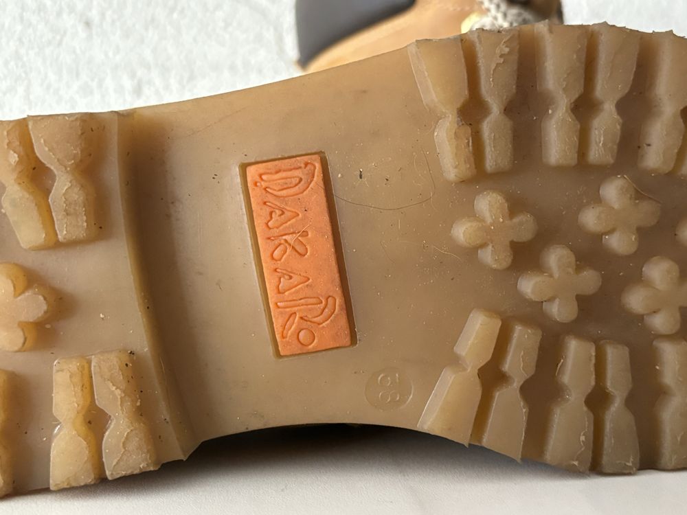 Botas Dakar originais em excelente estado