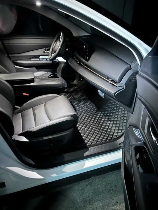Коврики із екошкіри для Нісан\ Nissan X-Trail\Rogue\Qashqai\Leaf\ кожа