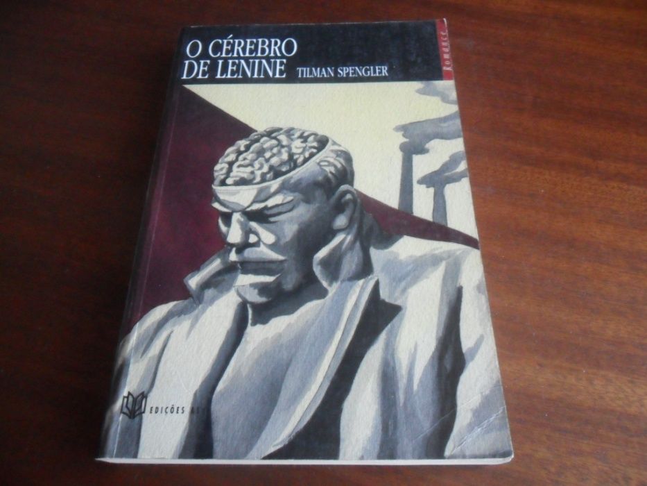 "O Cérebro de Lenine" de Tilman Spengler