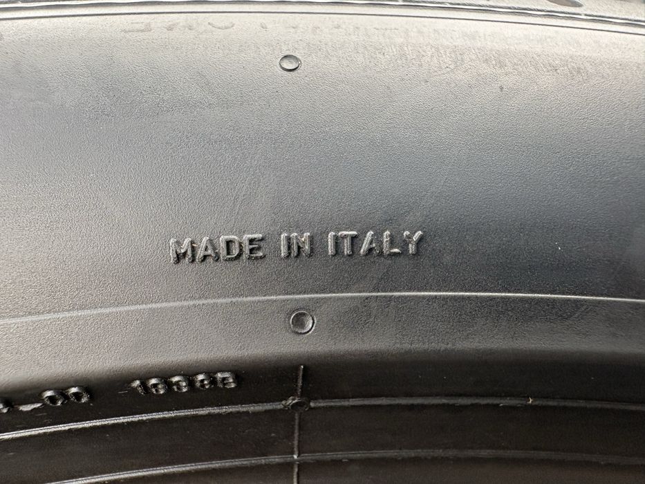 255/40 R21 102V Pirelli P Zero art.(2313)