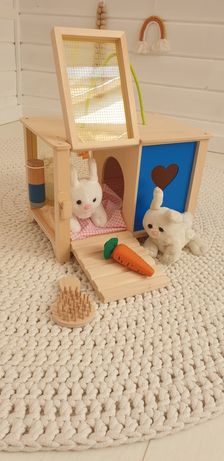 Drewniana klatka dla króliczków