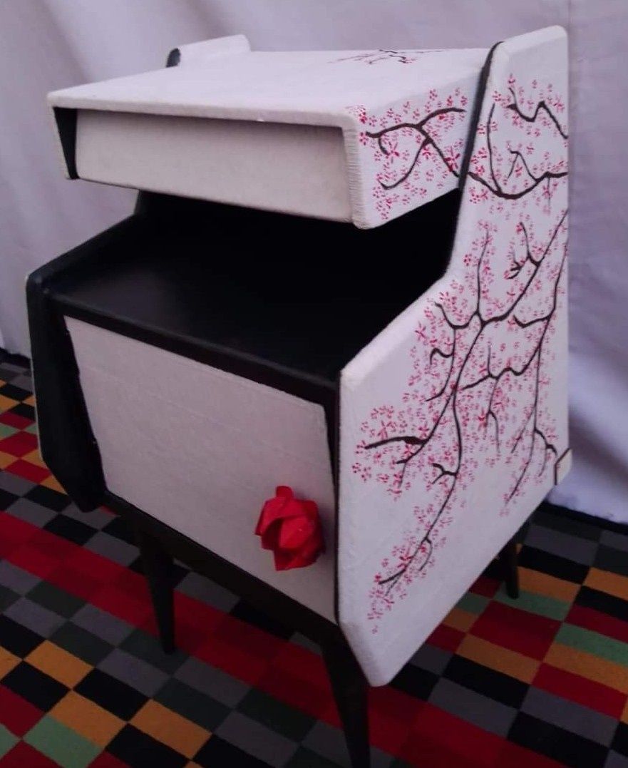 Móvel Apoio / Mesa Cabeceira