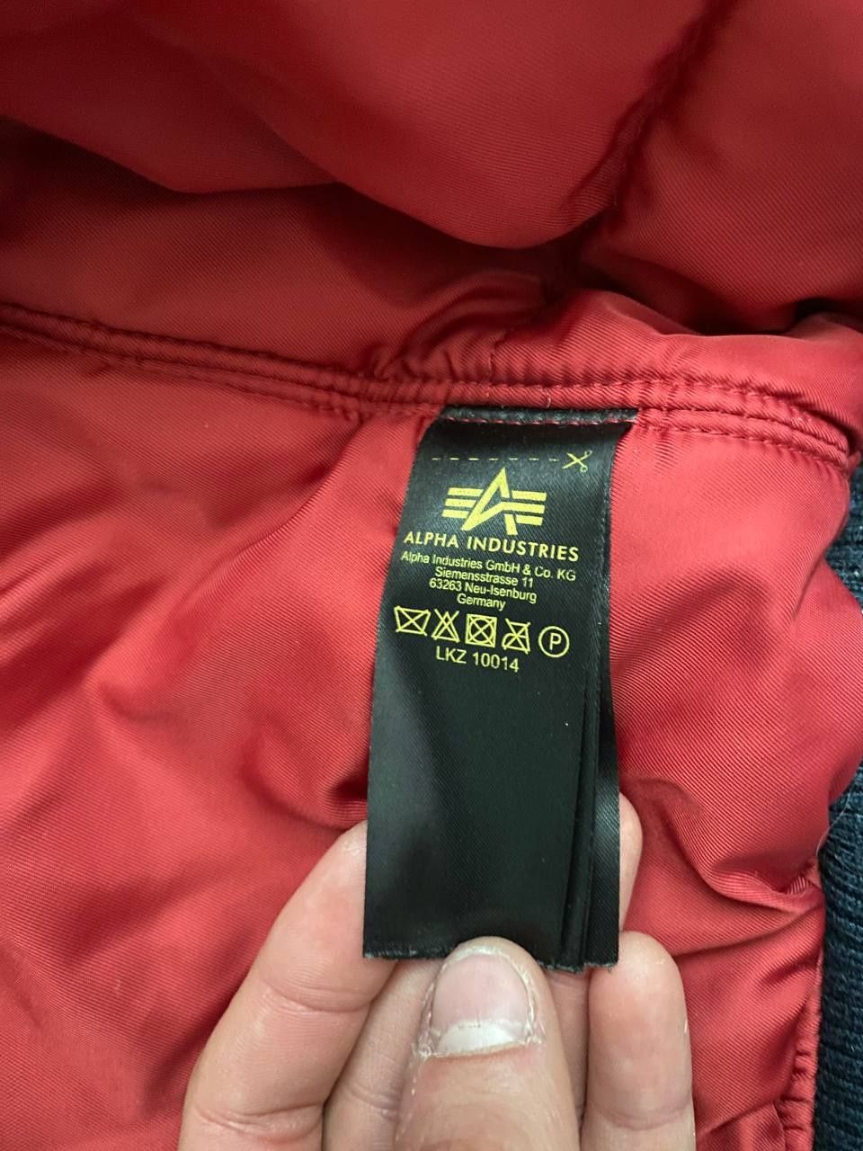 Бомбер alpha industries