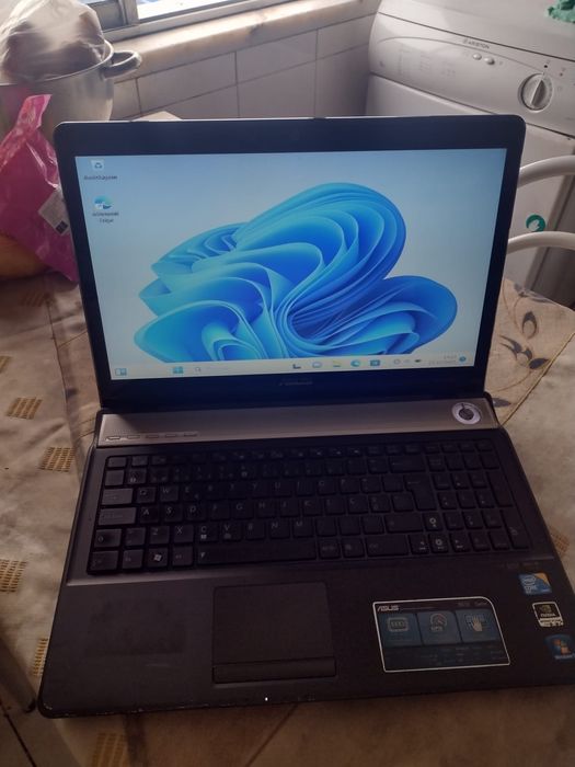 Portátil Asus core 2 com disco HD 500GB 8 RAM