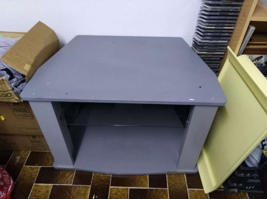 Mesa para para TV e box