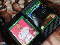 Konsola Xbox One 500GB + pad + 2 gry