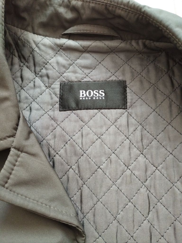 Hugo boss плащ для чоловіка