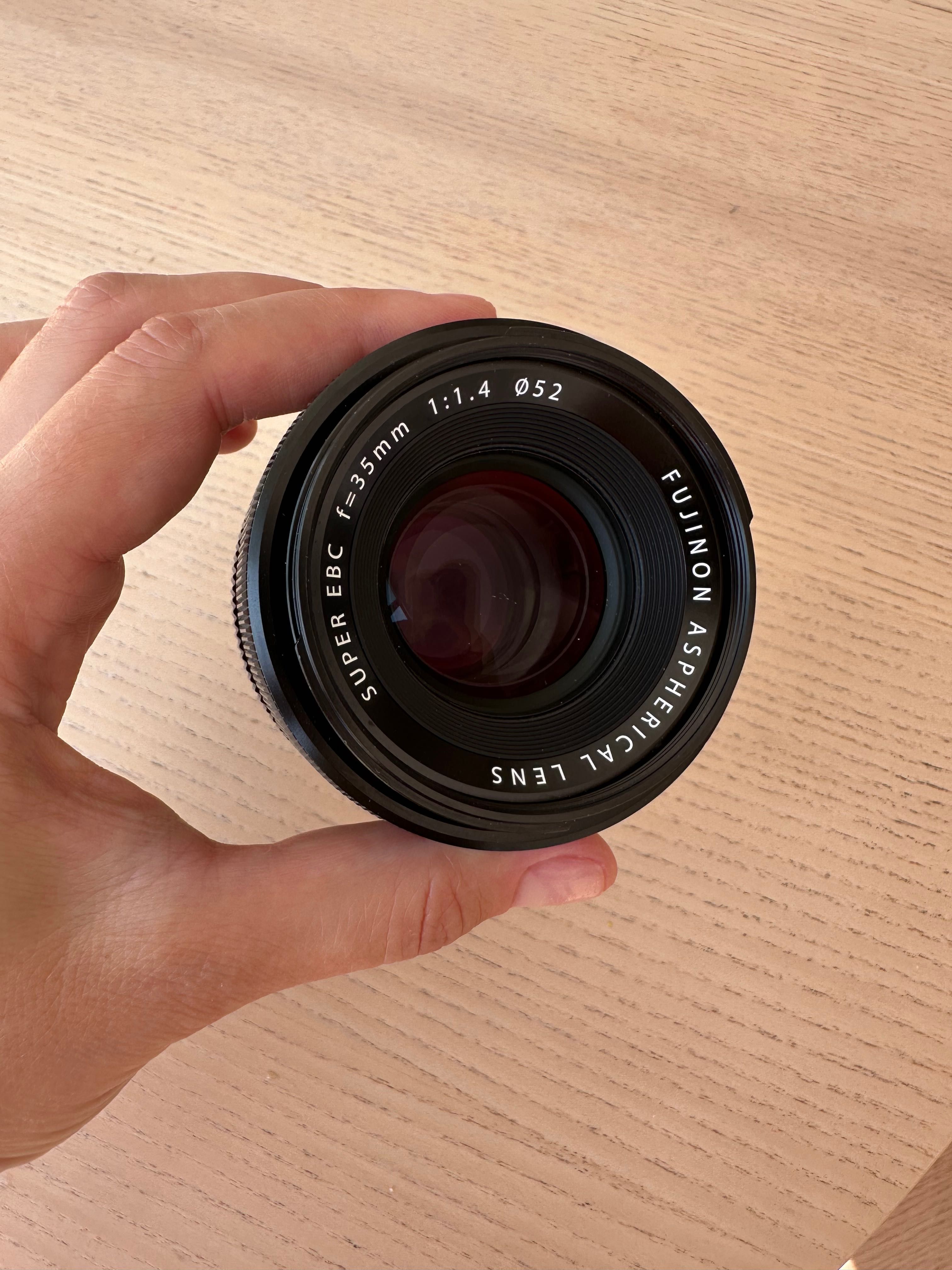 Fujifilm XF 35mm f/1.4 R