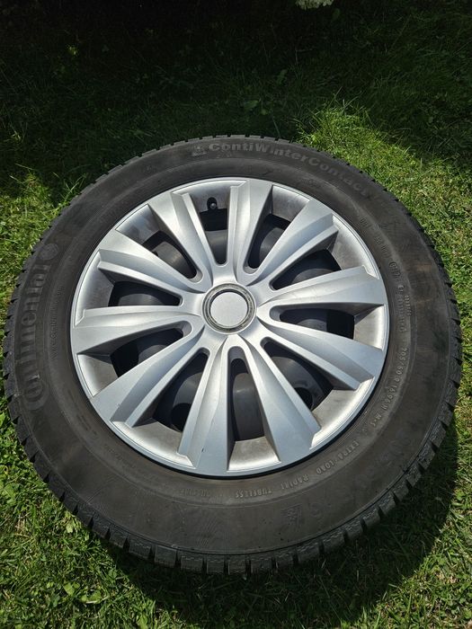 4x Opony zimowe Continental 205/60 r16 96h 4x108 z felgami i kołpakam