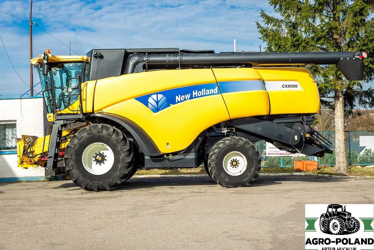 Комбайн NEW HOLLAND CX 8090 - VARIO 7,32 M - 2013