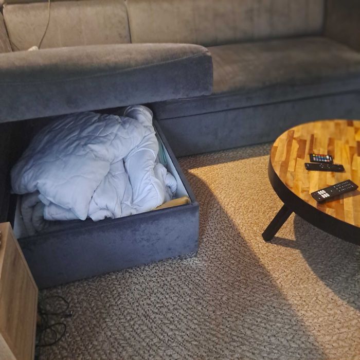 Kanapa rogowa z funkcją spania