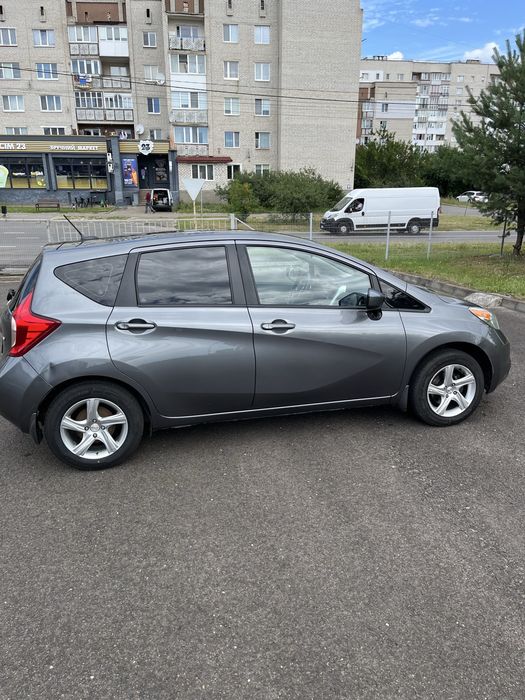 Nissan Versa Note 2015 1,6бензин автомат