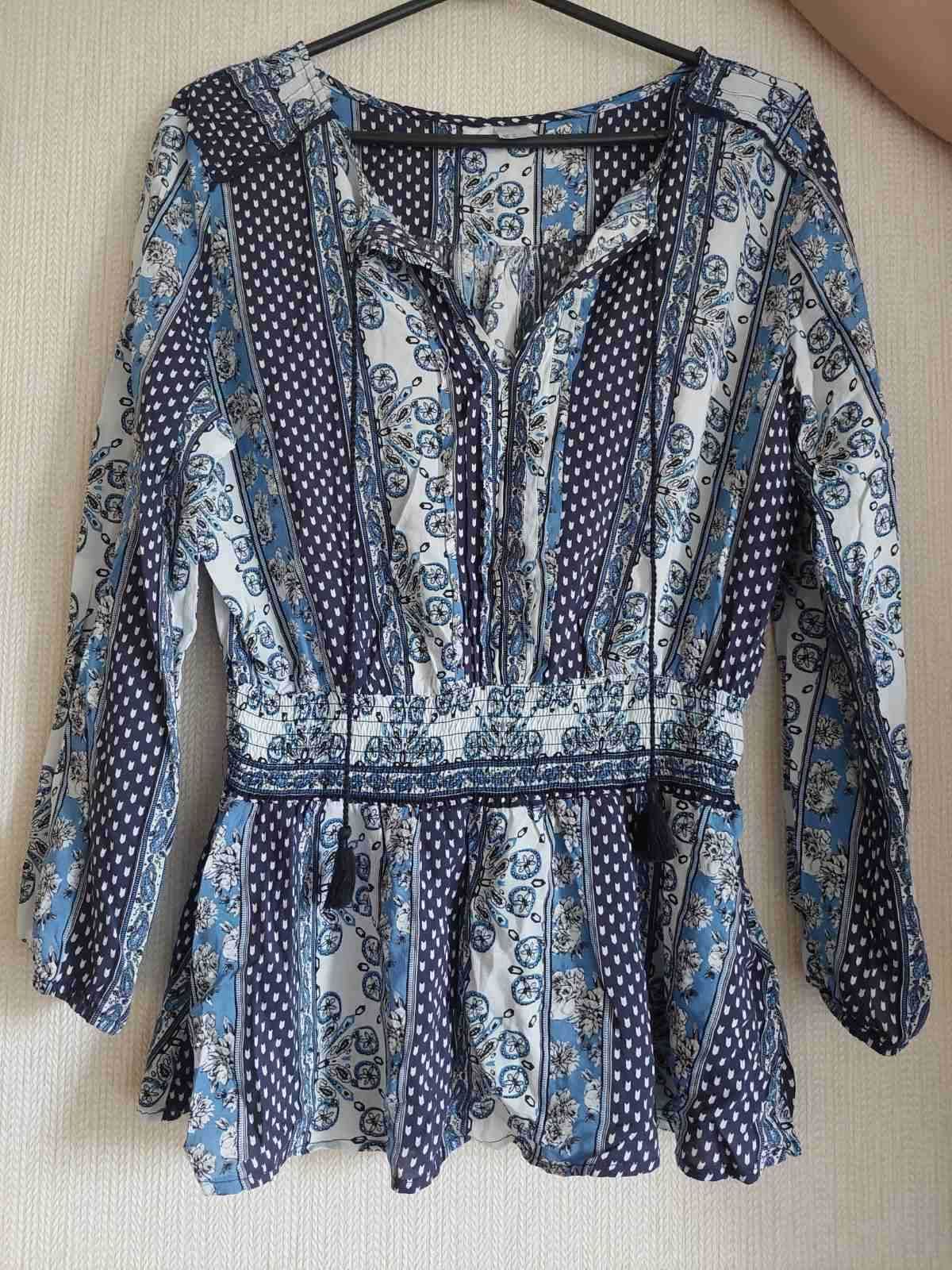 Блуза жіноча H&M розмір EUR 42  віскоза