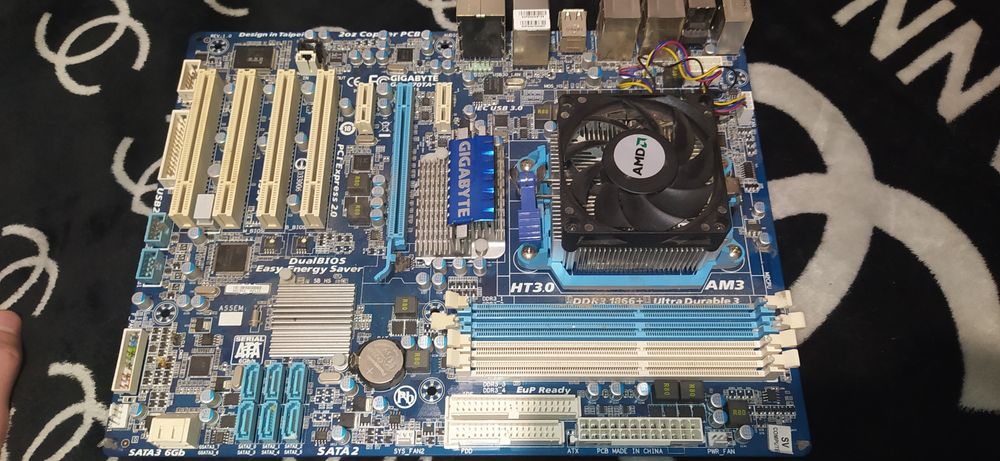 Материнская плата AM3 socket рабочая