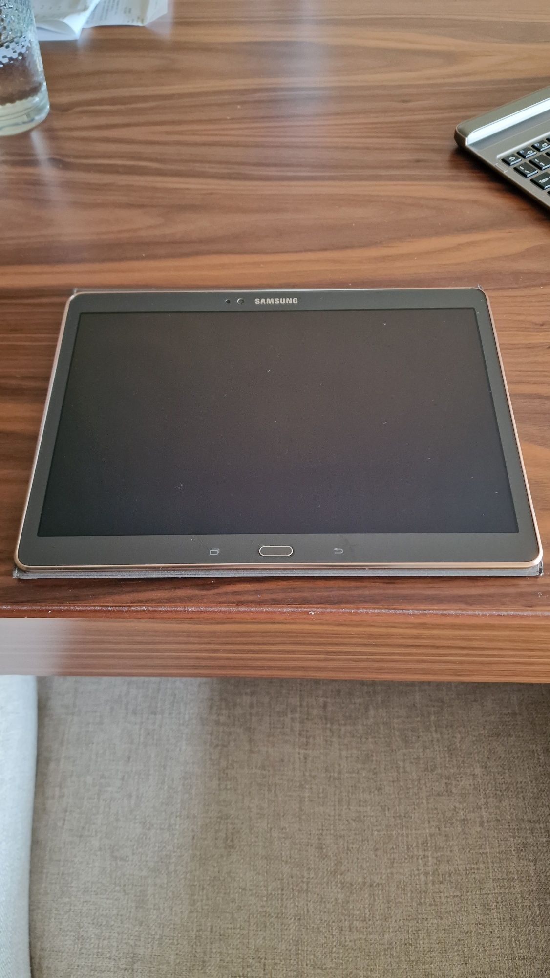 Samsung Galaxy Tab S com capa e teclado wireless