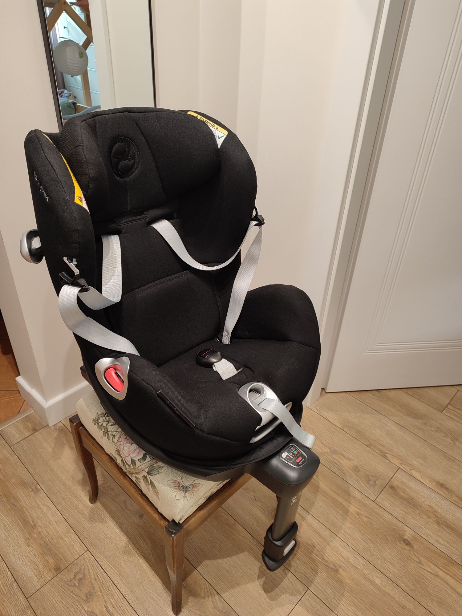 Foteliki SIRONA Q i-Size PLUS cybex